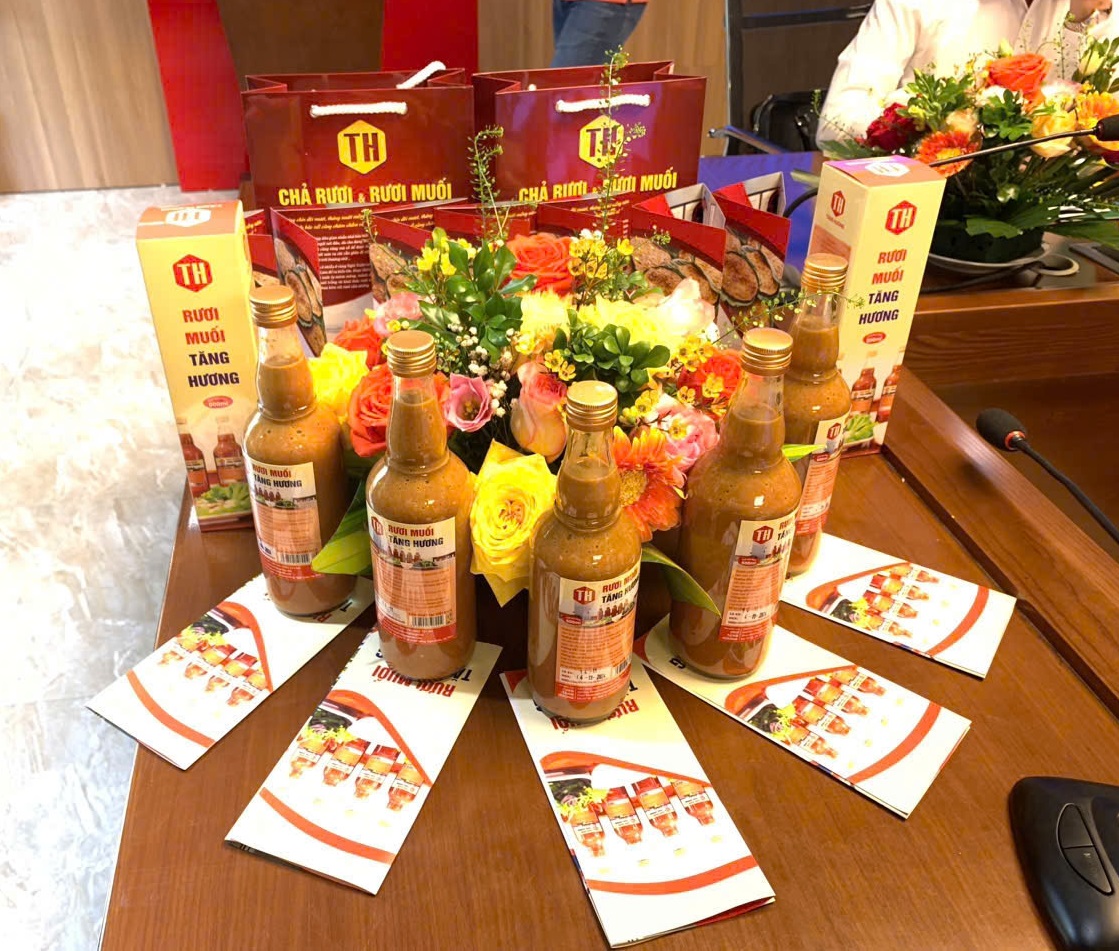 Rươi muối Tăng Hương